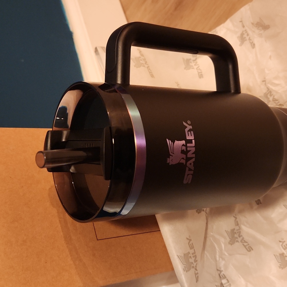 Stanley Black Chroma Tumbler 40oz. NIP - Picture 3 of 5